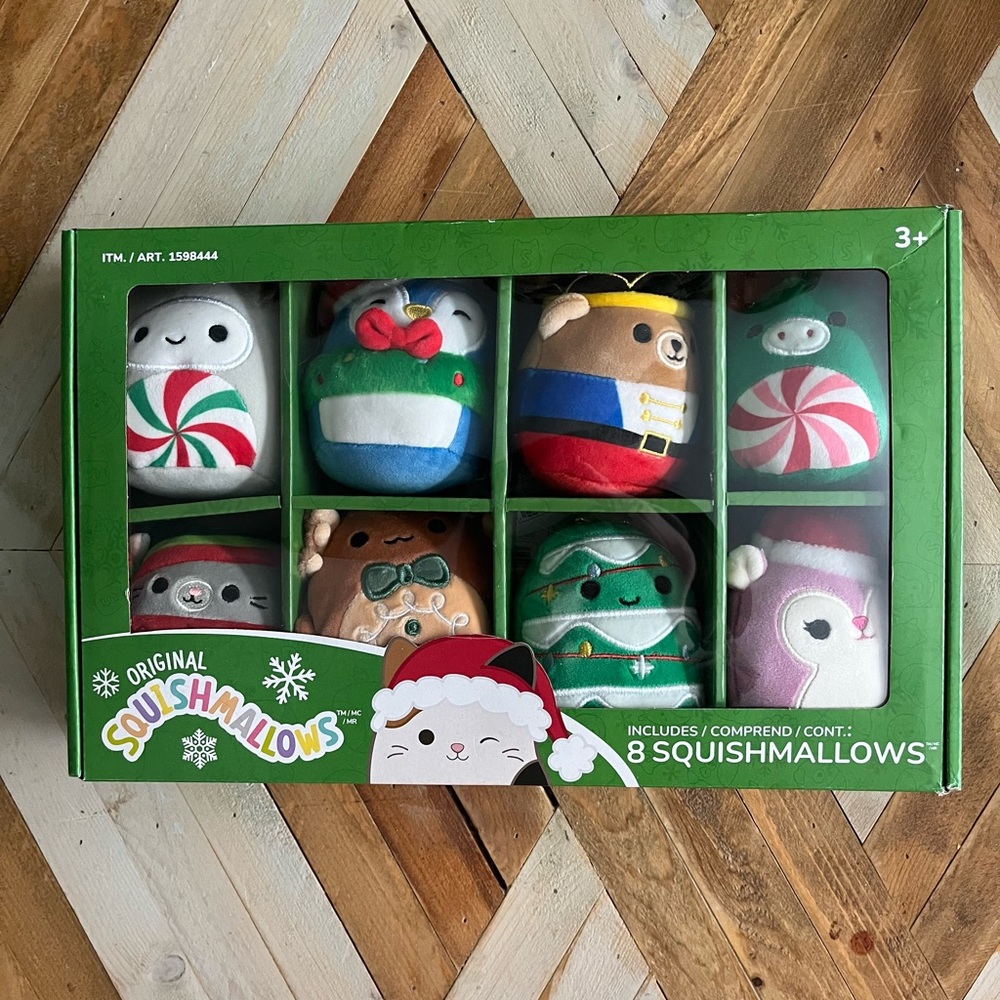 Squishmallows 8 piece Ornaments